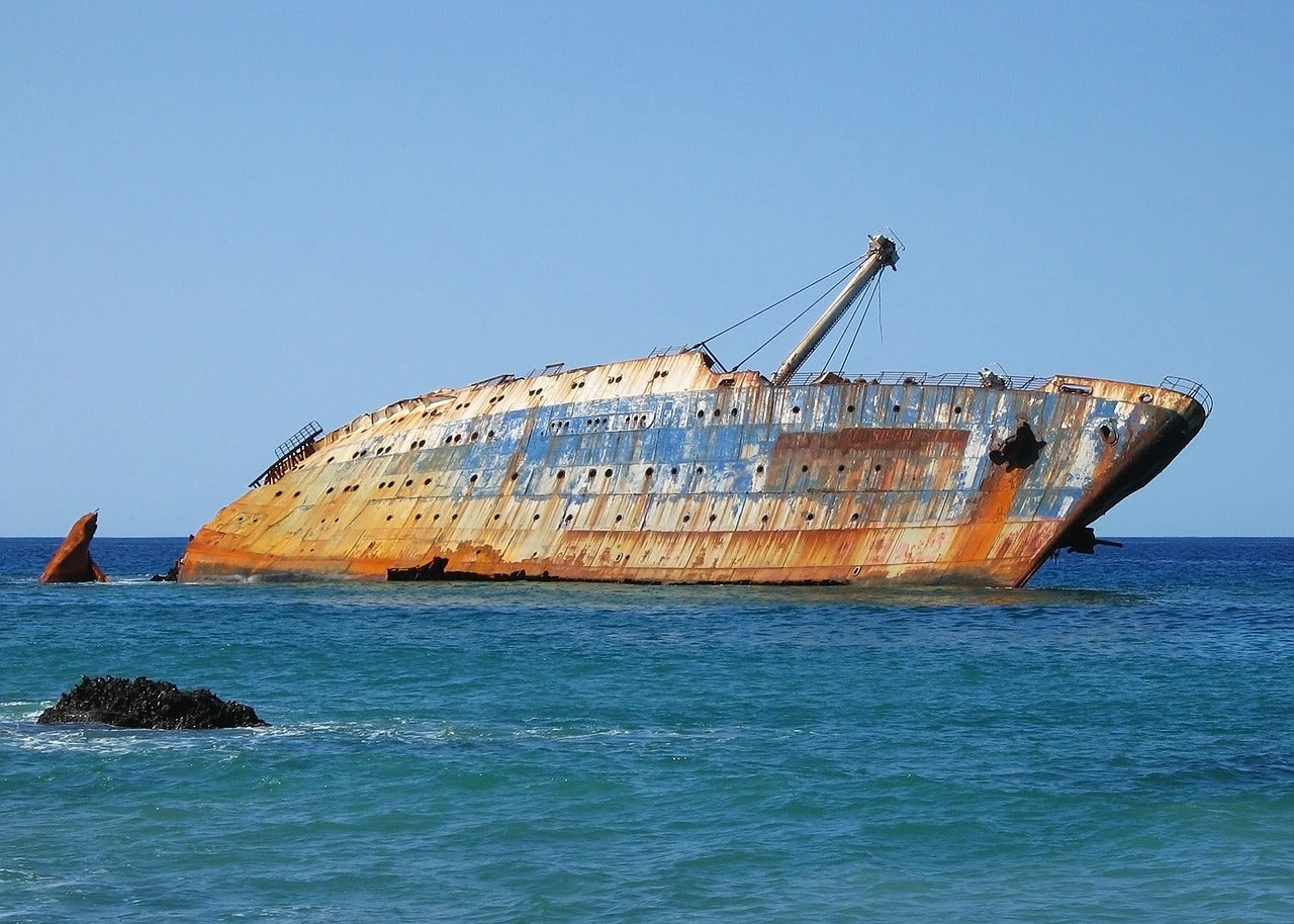 Морските атаки продължават